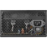 Thermaltake TR2 S alimentation 700 watt Noir, 2x PCIe, 700 W, 230 V, 50 - 60 Hz, 9 A, Actif, 120 W